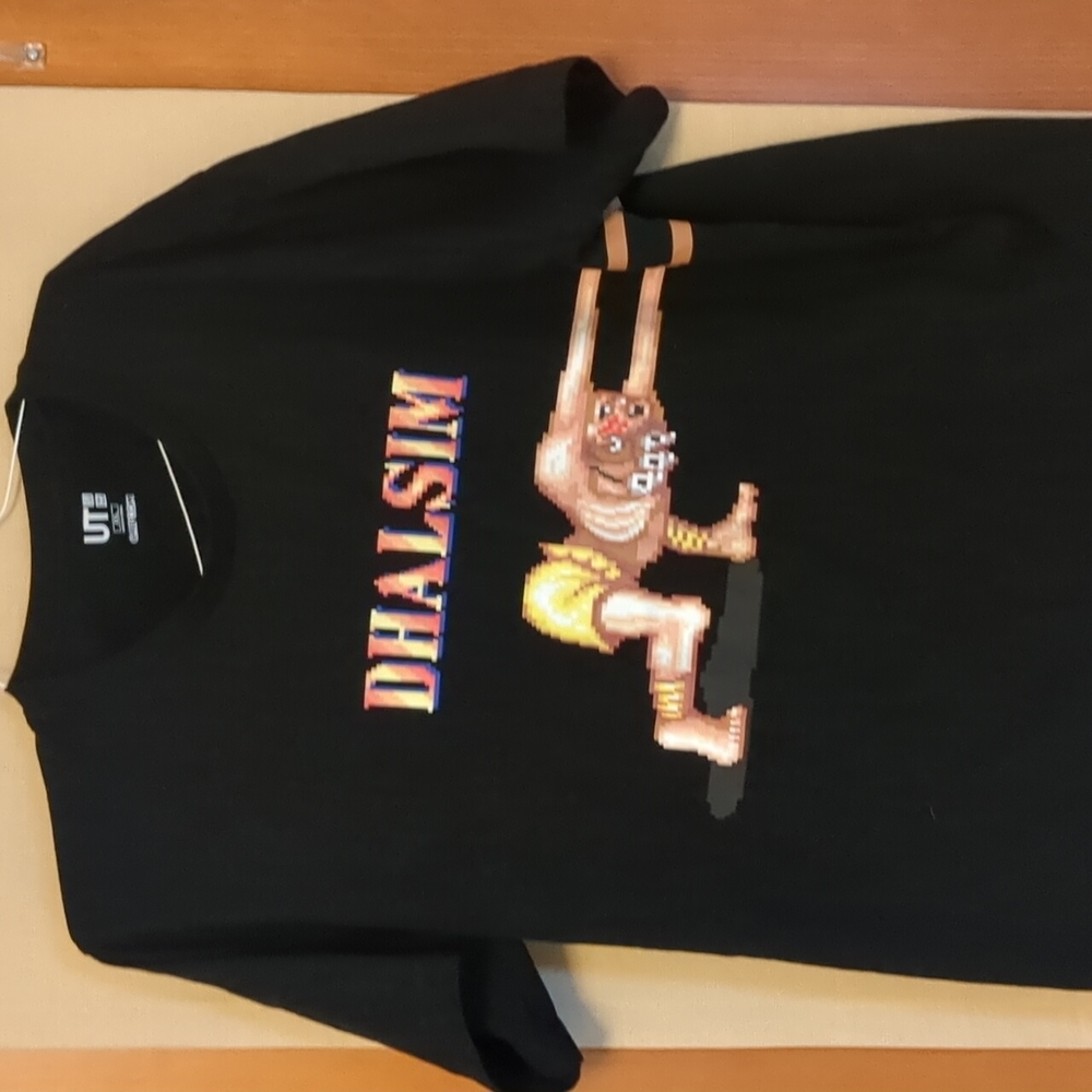 Dhalism Street Fighter Yoga Punch UT Capcom Black Rare T-shirt Size XXL